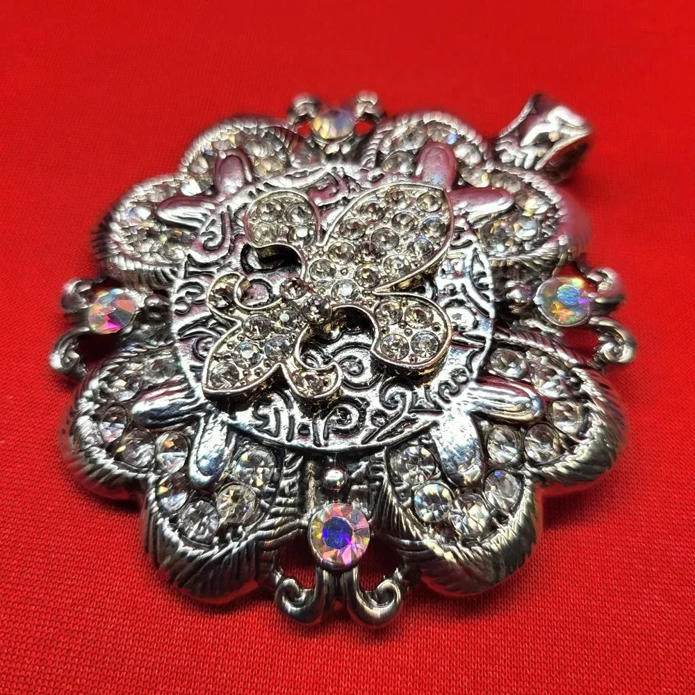 Fleur-de-lis Crystal Rhinestones Pendant